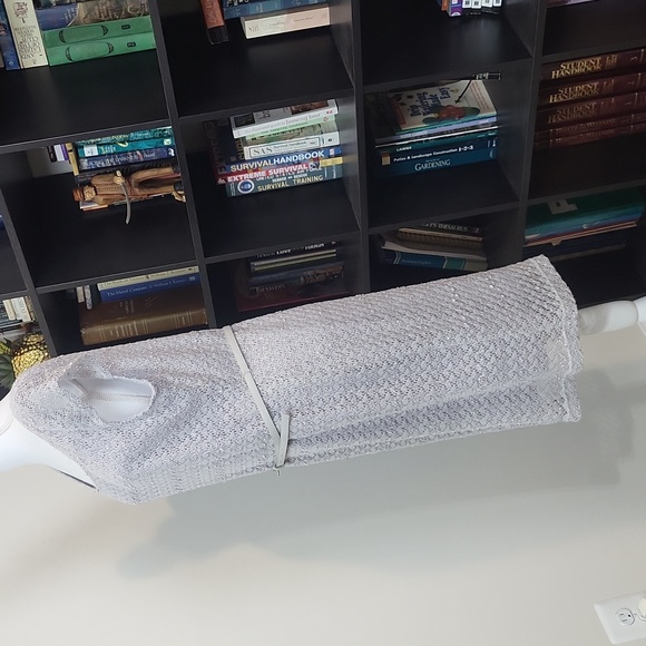 SHERAGANO Gray Lace Overlay Cap Sleeve Skinny Belt Modest Work Dress - Picture 5 of 12